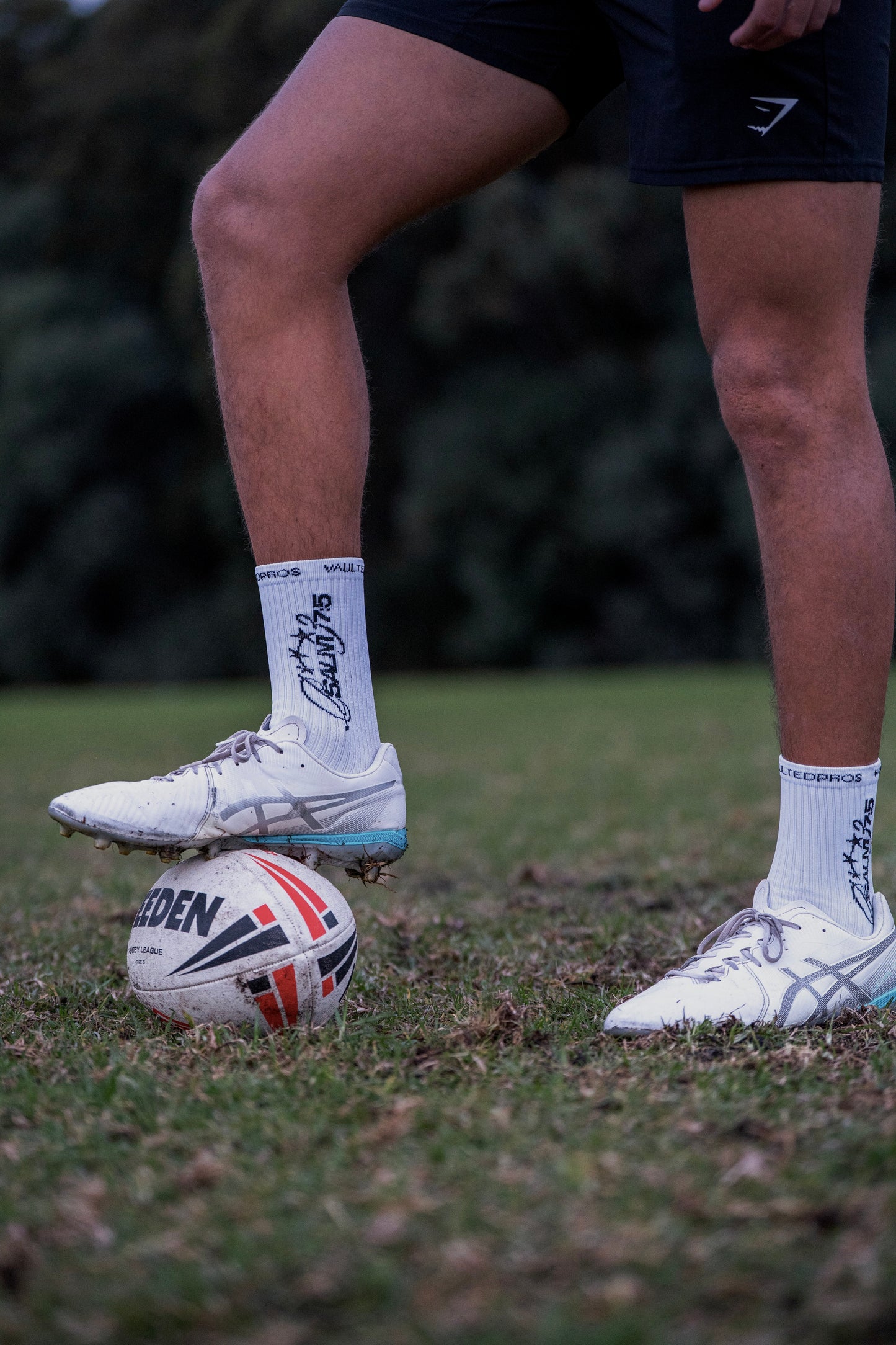 Psalm 37:5 Grip Socks - Black
